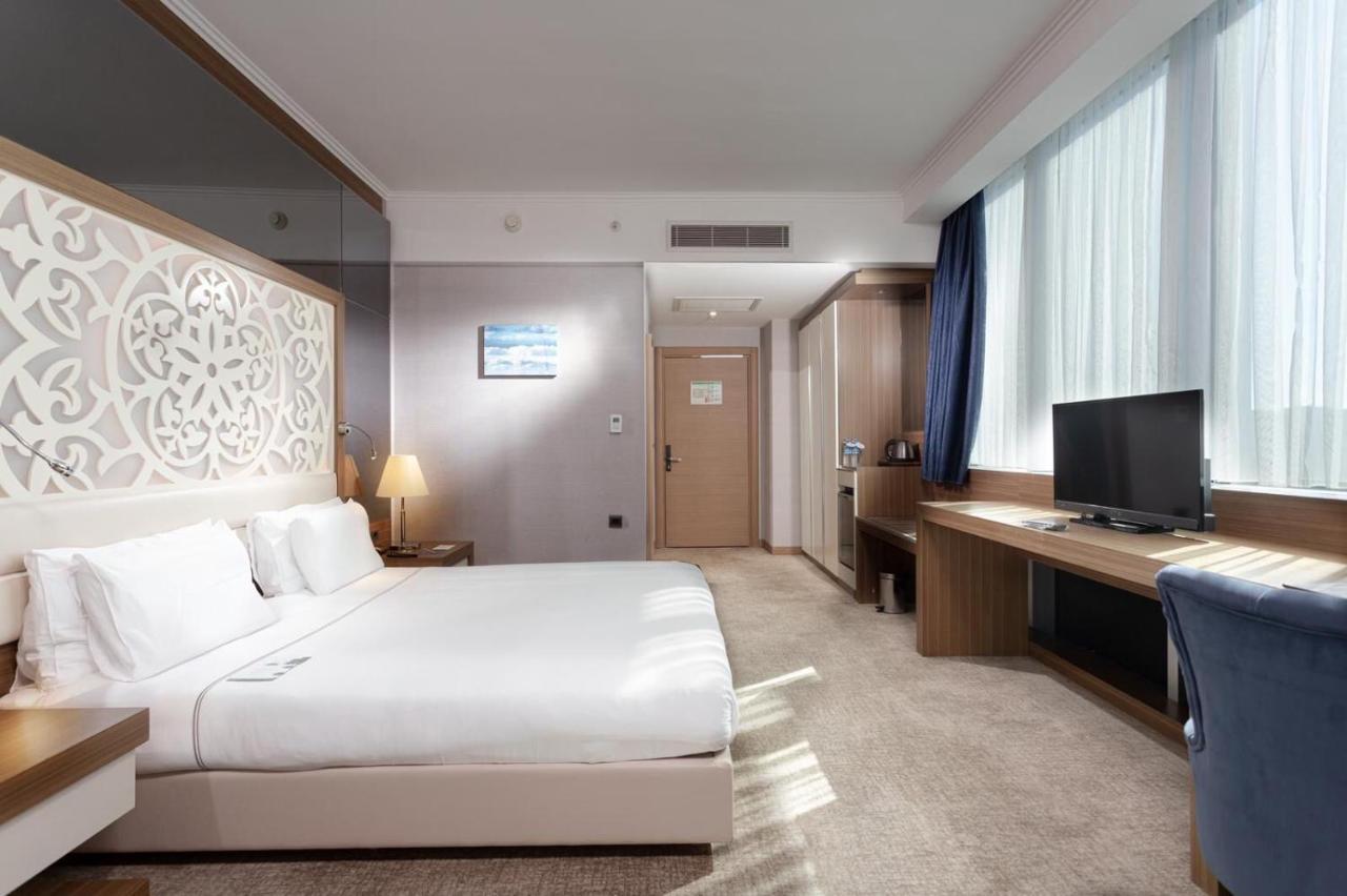 安卡拉市中心阿纳多卢酒店 外观 照片 A room at the hotel